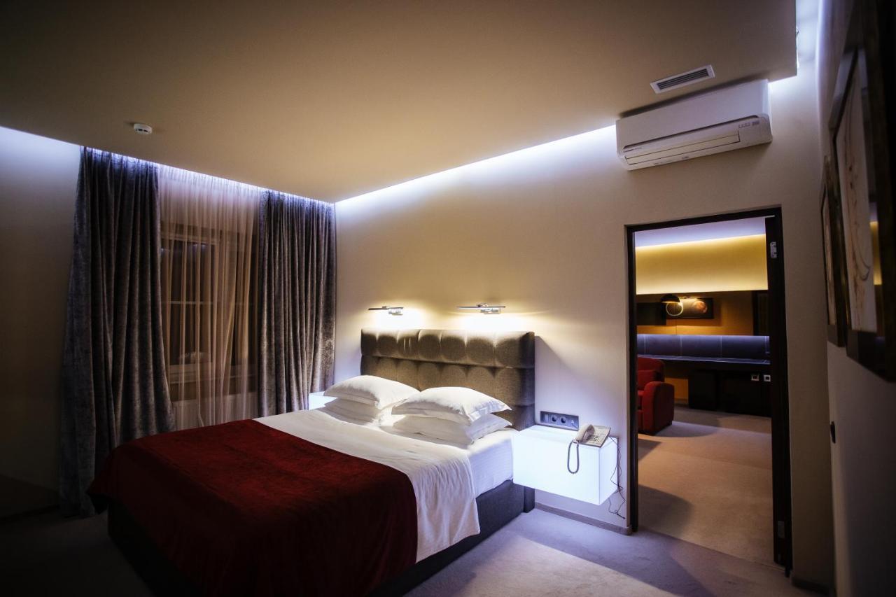 Lh Hotel&Spa ลวีฟ ภายนอก รูปภาพ